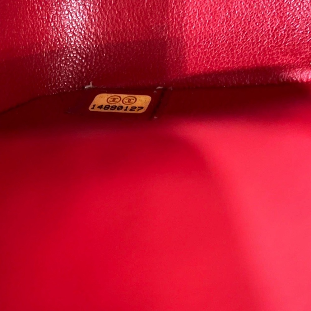 Chanel Caviar Quilted Jumbo Double Flap Red - Picture 5 of 16